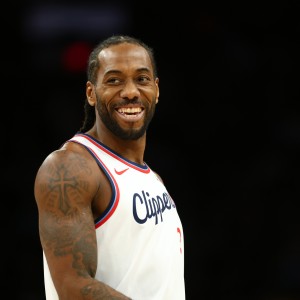 kaiyun sports-小卡：若有事情发生管理层会通知我 但若他们希望保密我也尊重